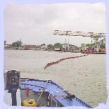 Ziehen von 250m Ölsperre-Großensiel , Mai 2004